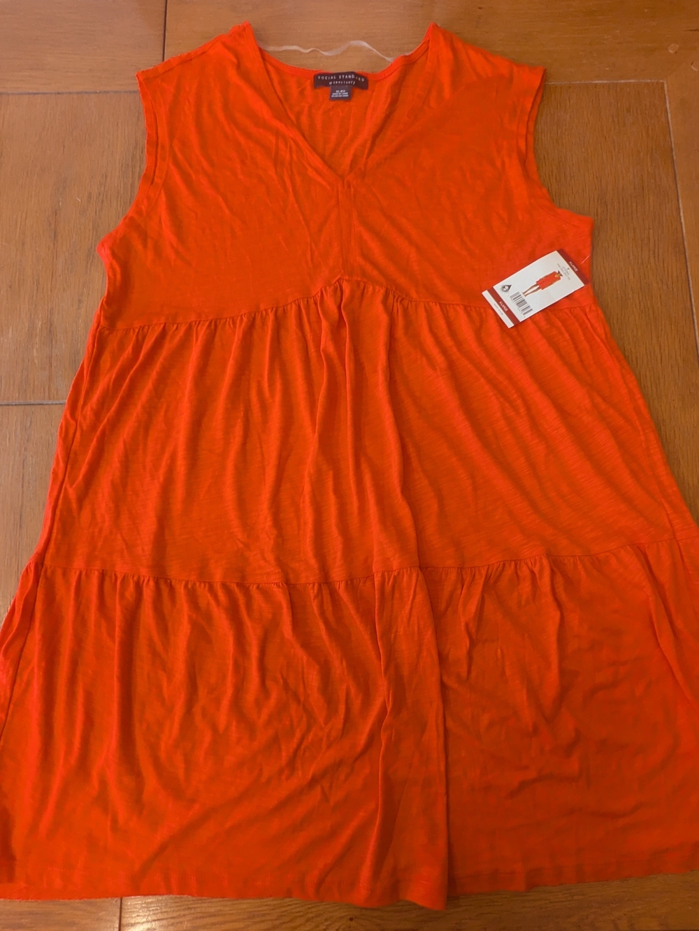 Women's Red Tiered V-Neck Dress XL